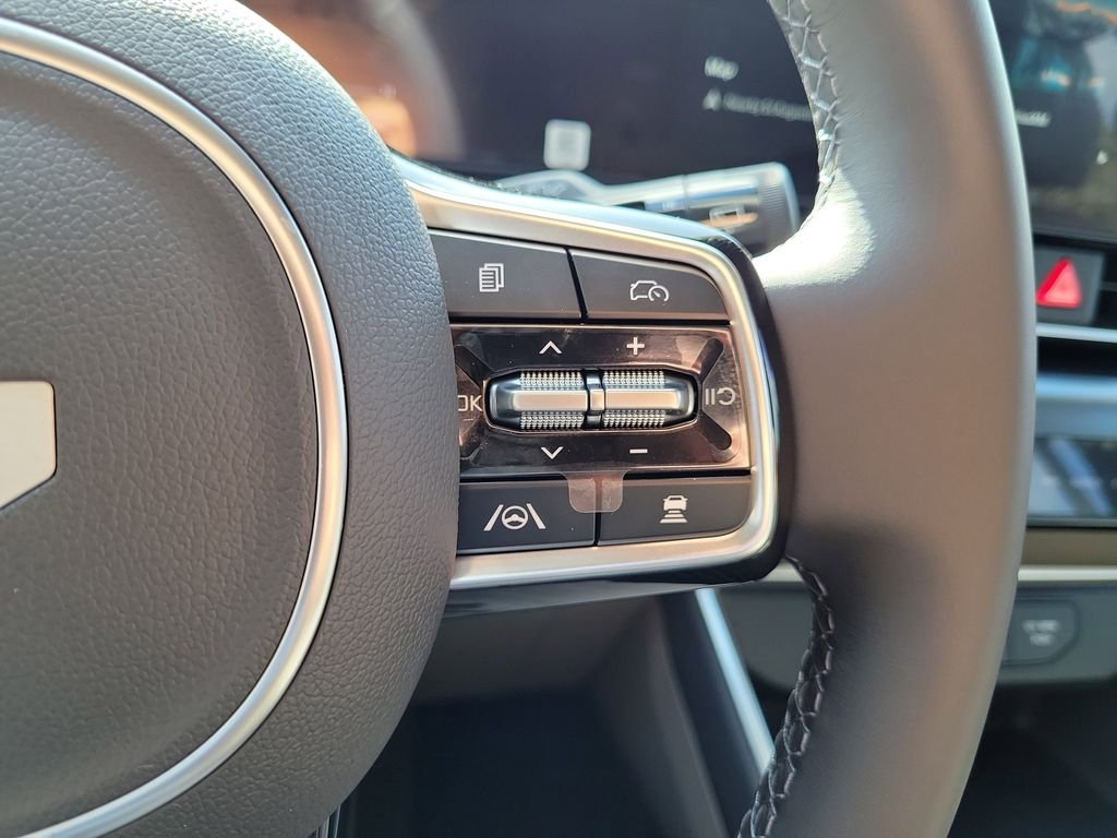 New 2026 White Kia LXS image 26