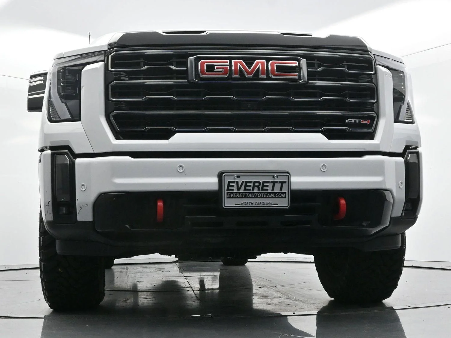 Used 2024 Summit White GMC AT4 image 48