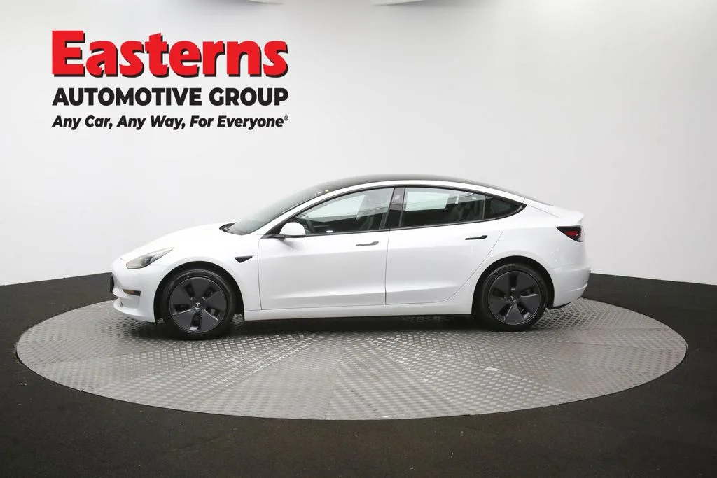 Used 2023 White Tesla Base image 54