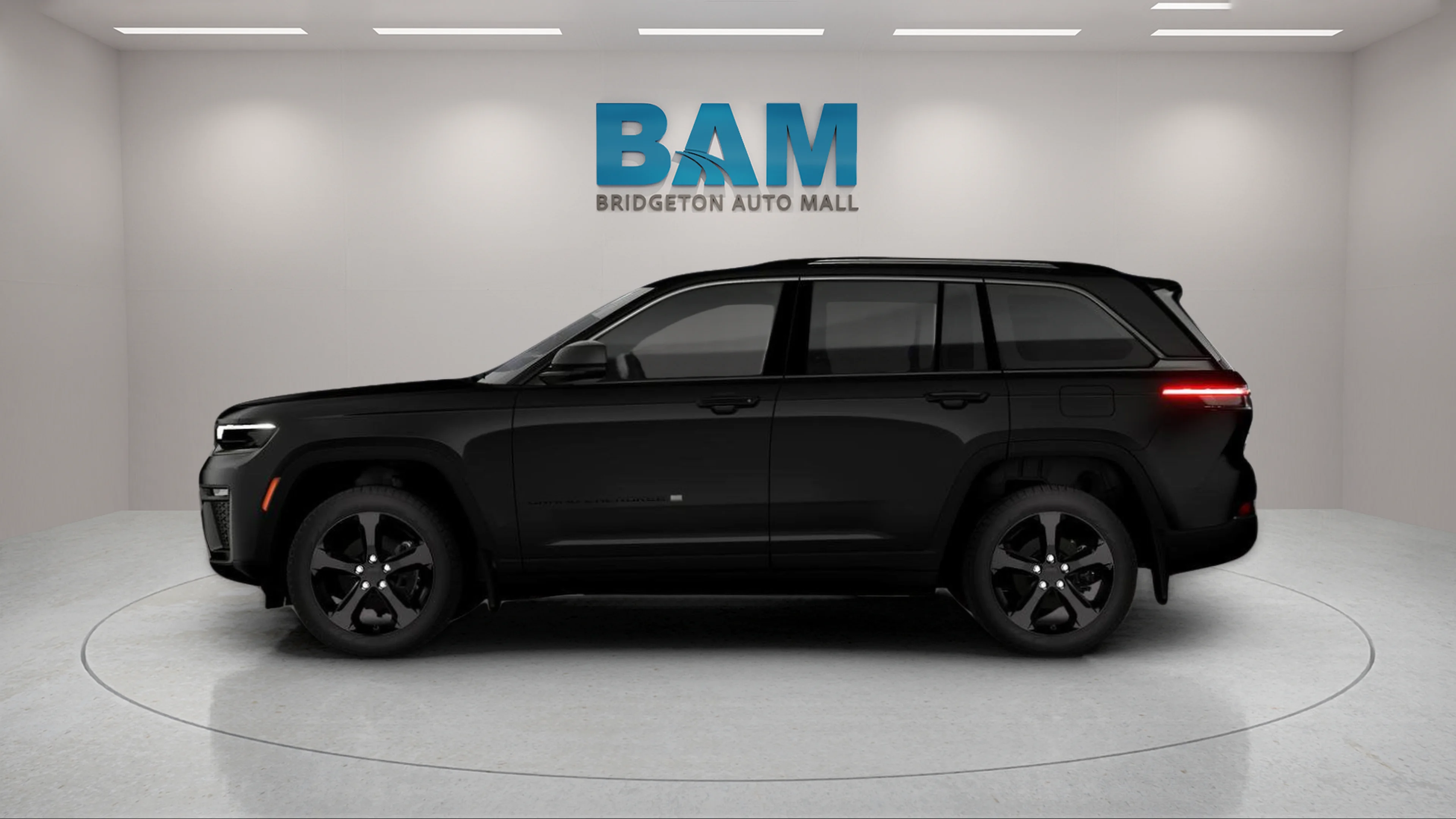 New 2026 Diamond Black Crystal Pearlcoat Jeep Limited image 8