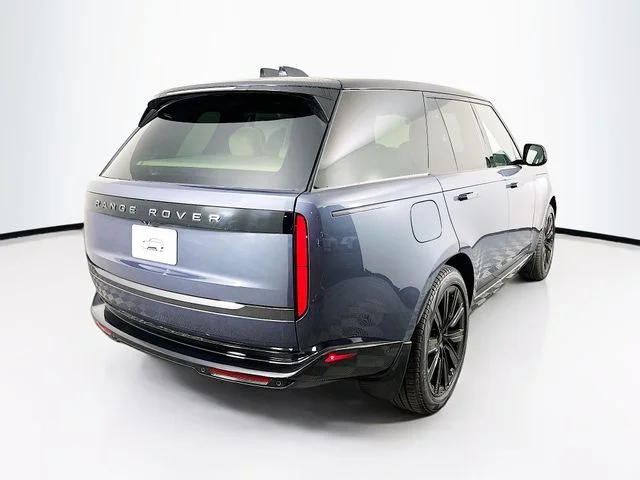 New 2026 Blue Land Rover SE image 5