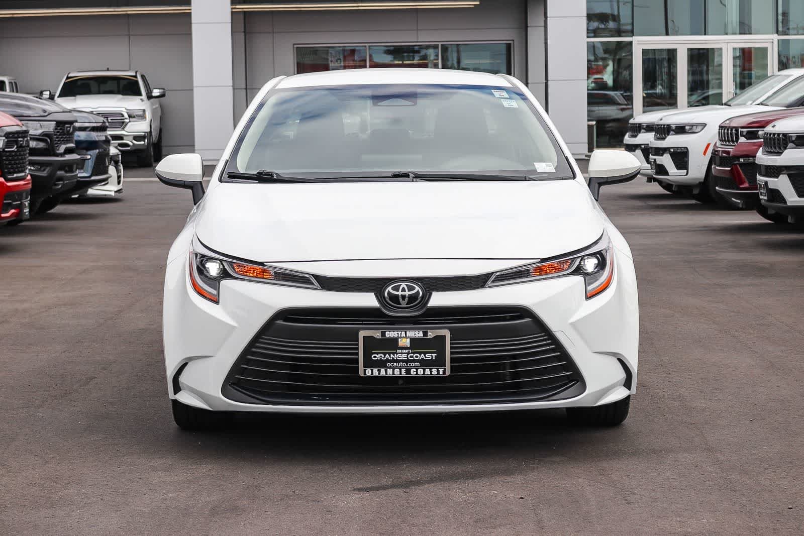 Used 2023 Ice Cap Toyota LE image 2