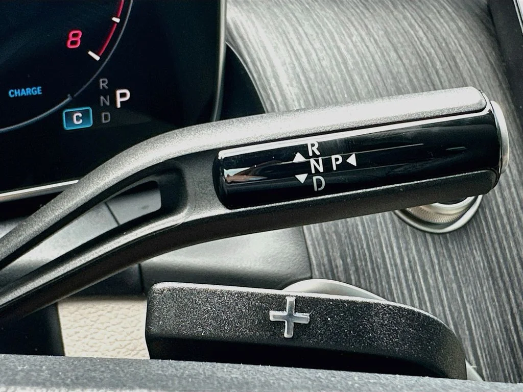 New 2026  Mercedes-Benz GLC 300 image 18