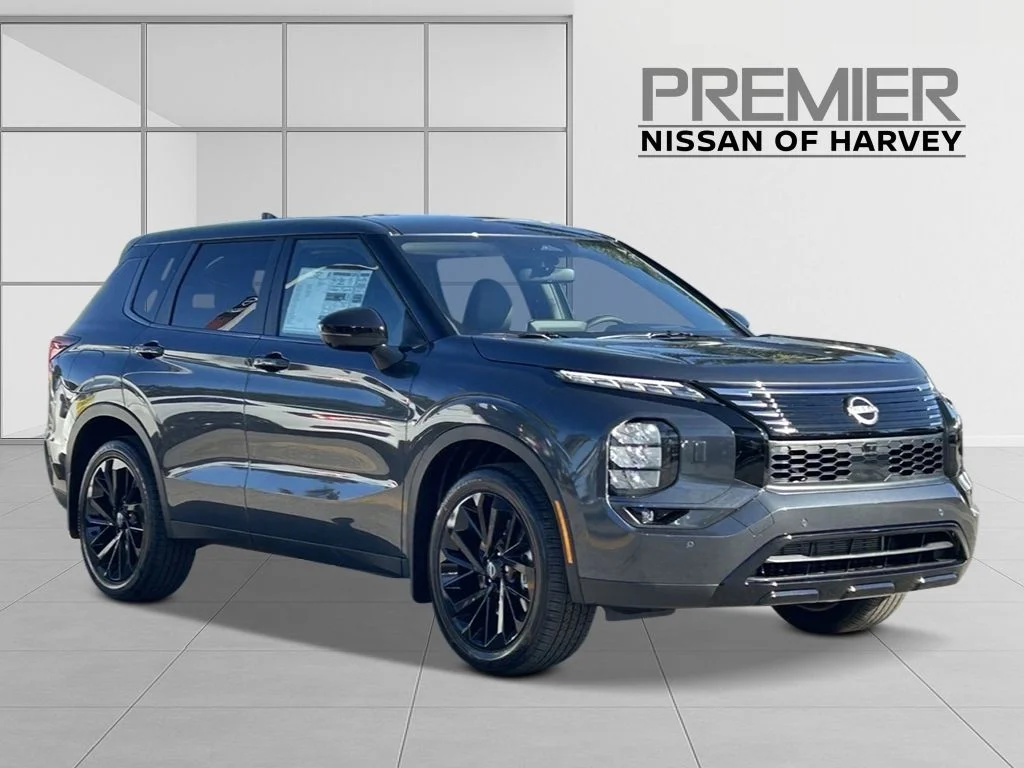 New 2026 Gray Nissan SL image 5