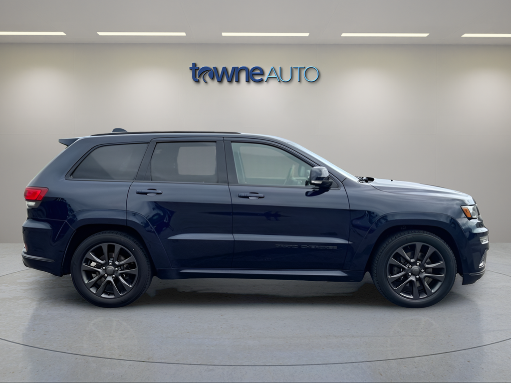 Used 2018 Blue Jeep Overland image 5