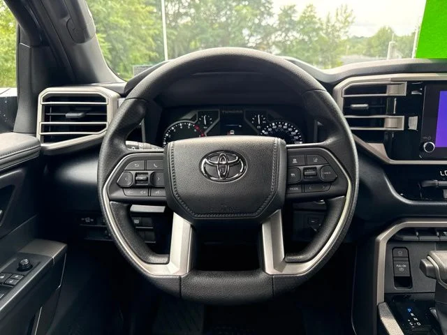 New 2026 Midnight Black Met Toyota SR5 image 20