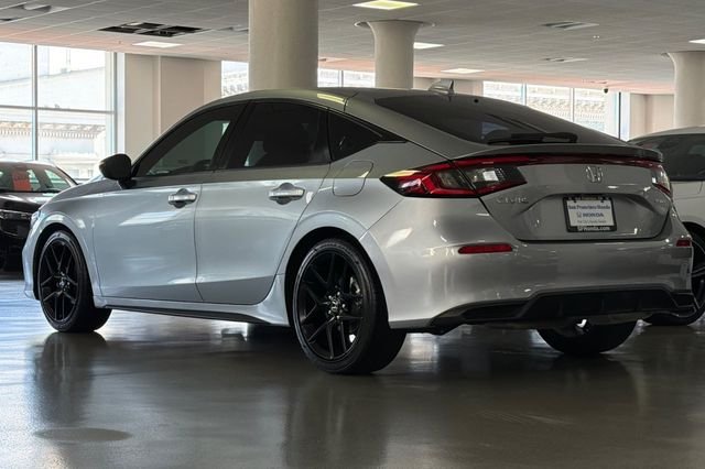 Certified Used 2025 Solar Silver Metallic Honda Sport image 9