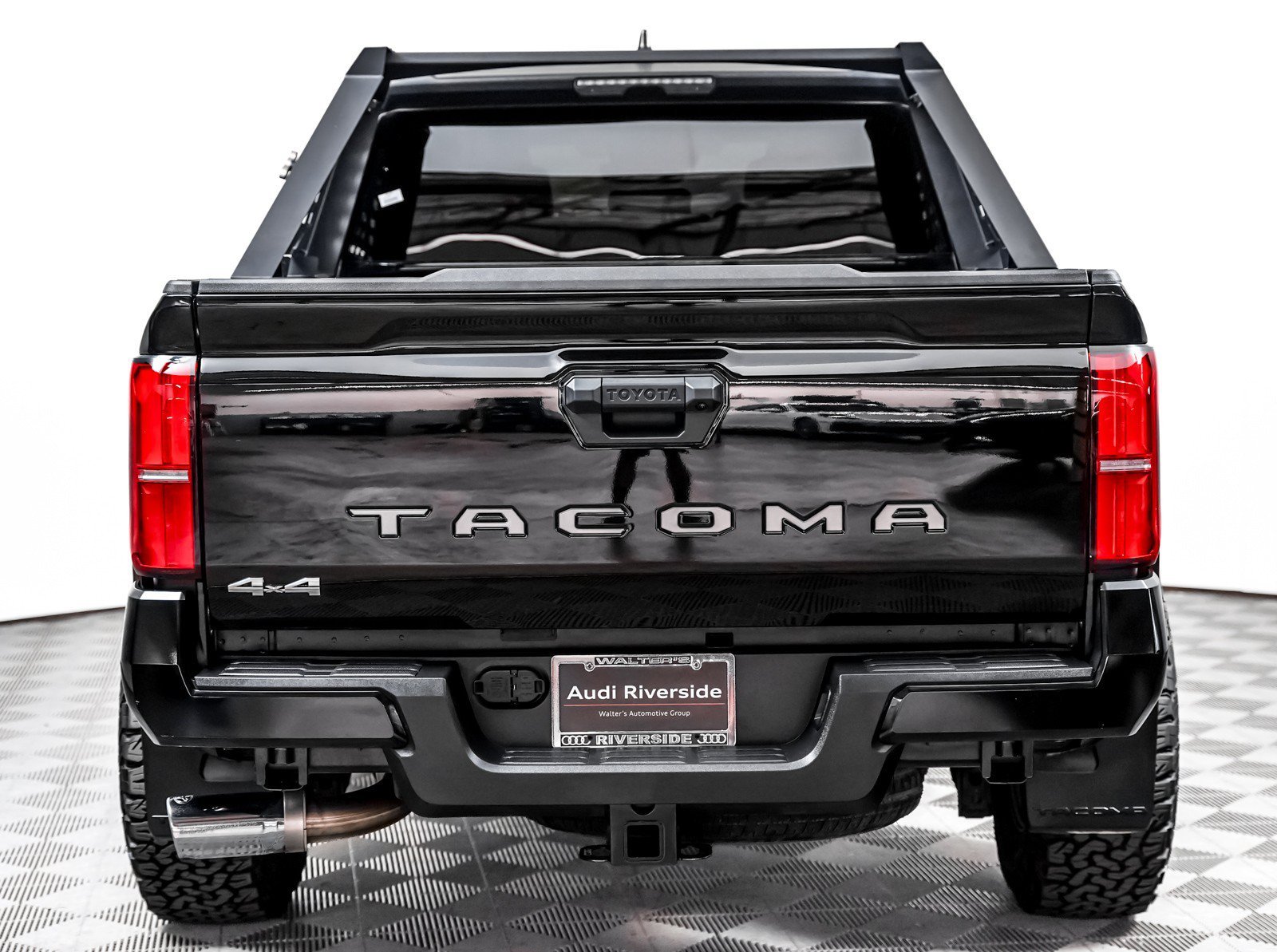 Used 2025 Black Toyota  image 7