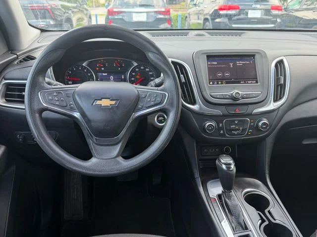 Used 2020 White Chevrolet LT image 13