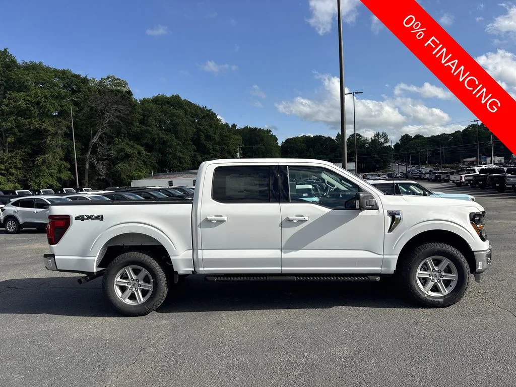 New 2026 White Ford XLT image 8