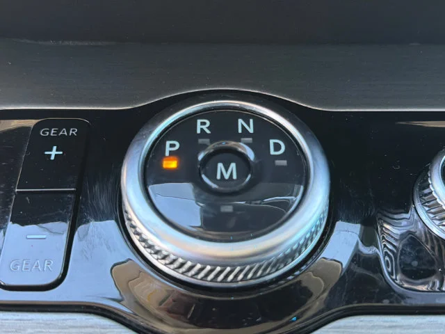 Used 2025 White Ford Platinum MAX image 32