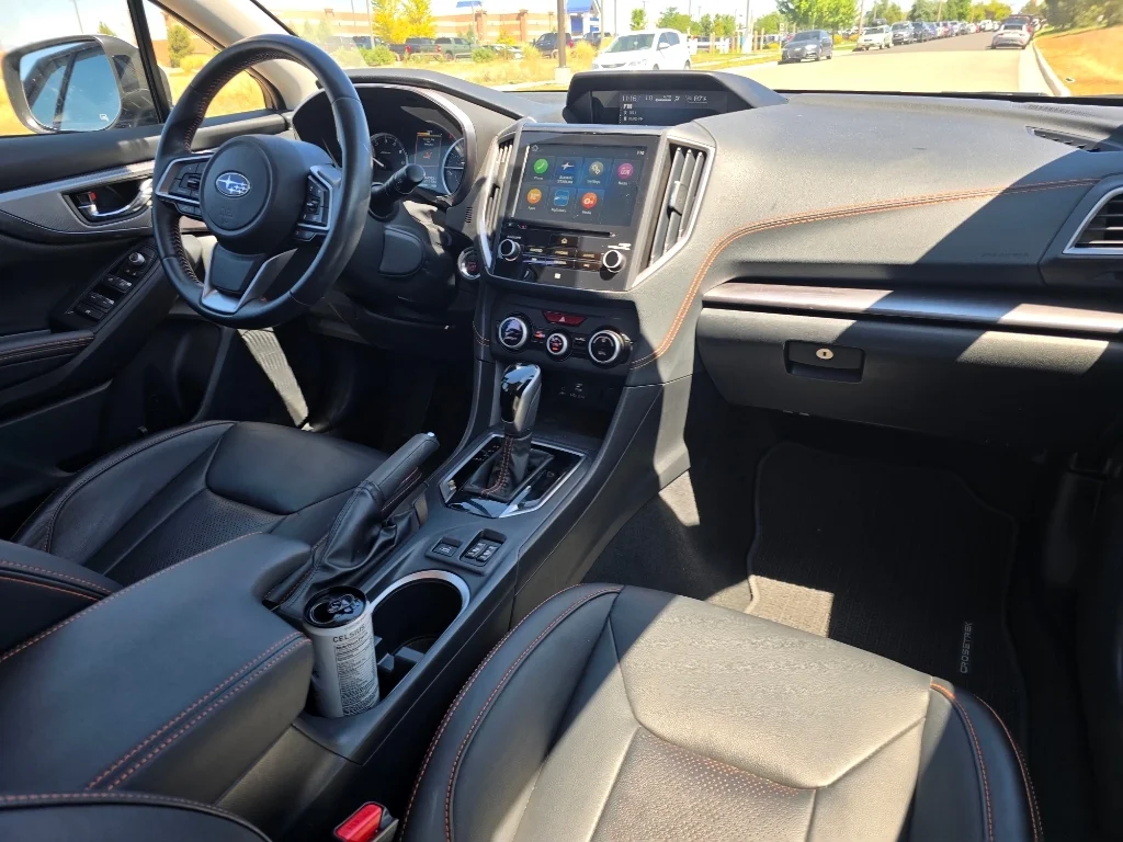 Used 2023 Crystal White Pearl Subaru Limited image 27