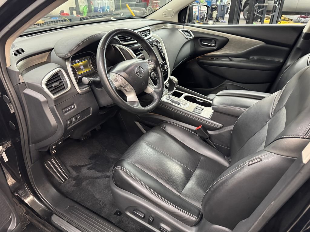 Used 2018 Black Nissan SL image 14