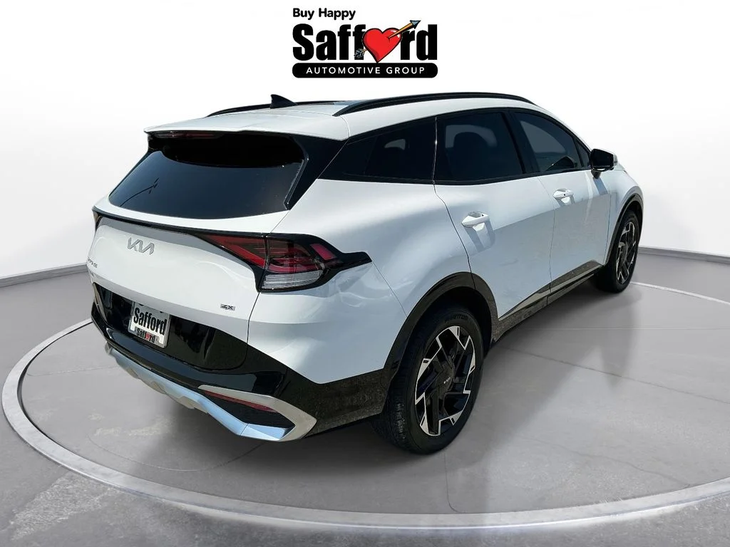 Used 2024 White Kia SX-Prestige image 9