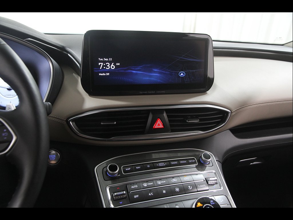 2023 Hyundai Santa Fe Limited - Photo 9