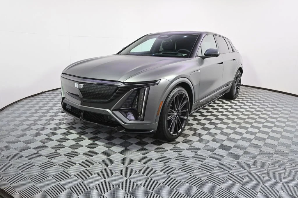 2026 Cadillac Lyriq V Series's photo