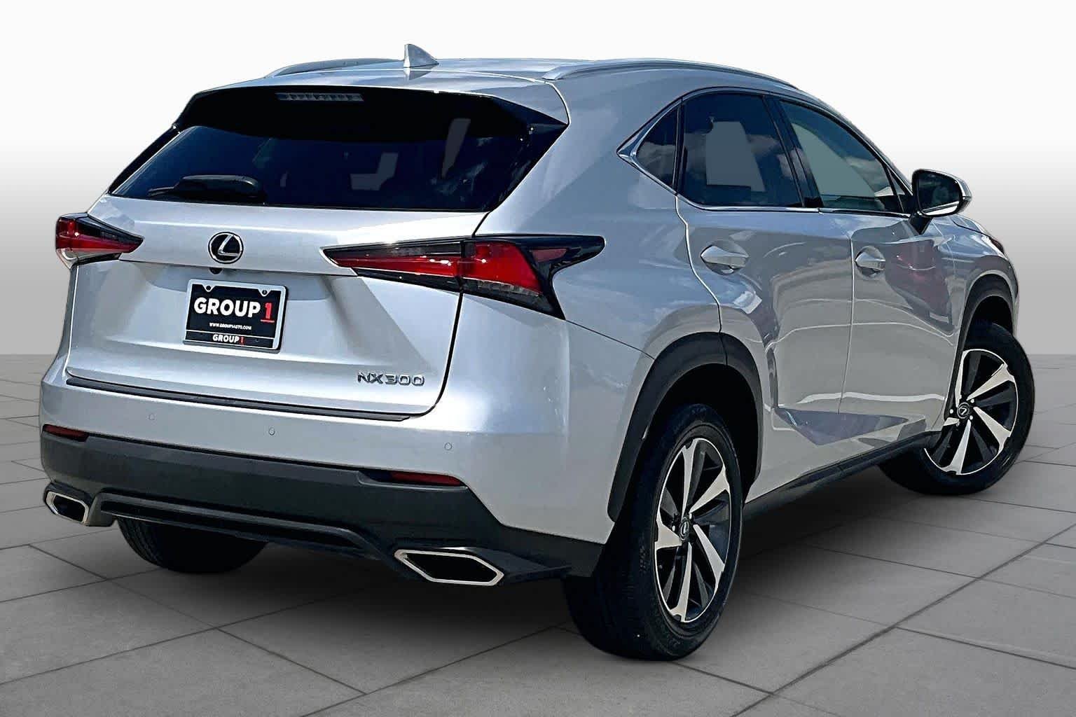 Used 2018 Silver Lining Metallic Lexus  image 12