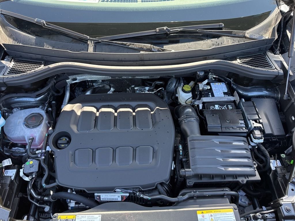 New 2026 Platinum Gray Metallic Volkswagen 2.0T SE image 26