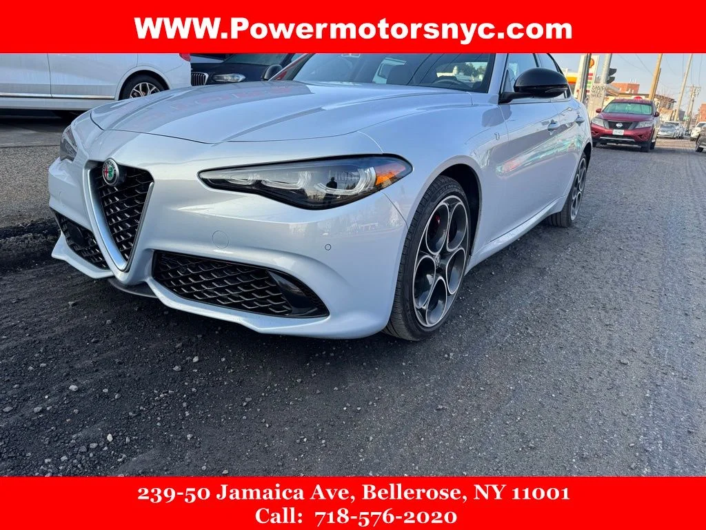 2024 Alfa Romeo Giulia Ti AWD's photo