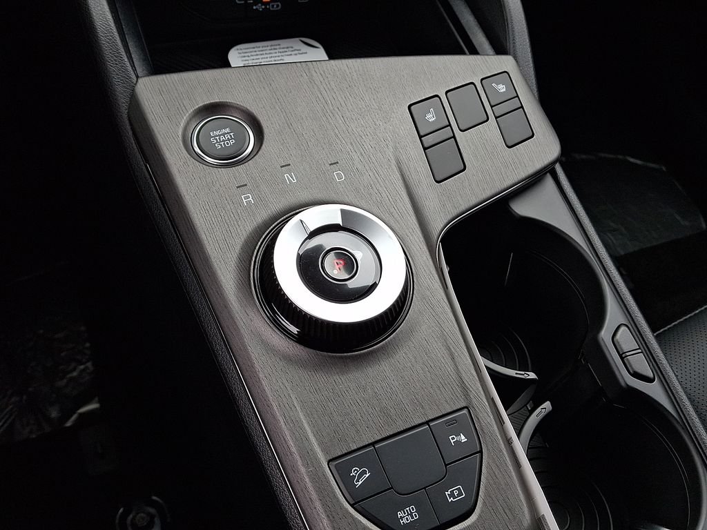New 2026 Wolf Gray Kia X-Line image 7