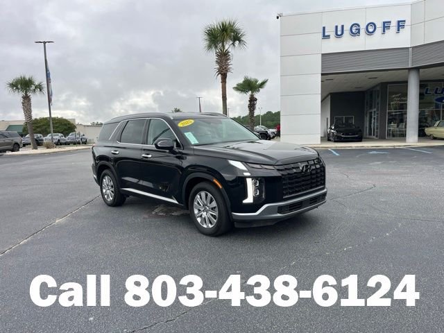Used 2025 Black Hyundai SEL image 1