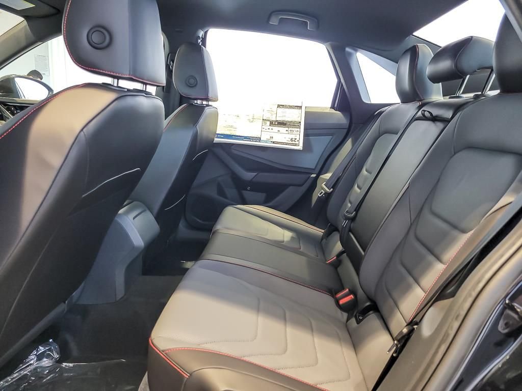 New 2026 Deep Black Pearl Volkswagen 2.0T Autobahn image 10