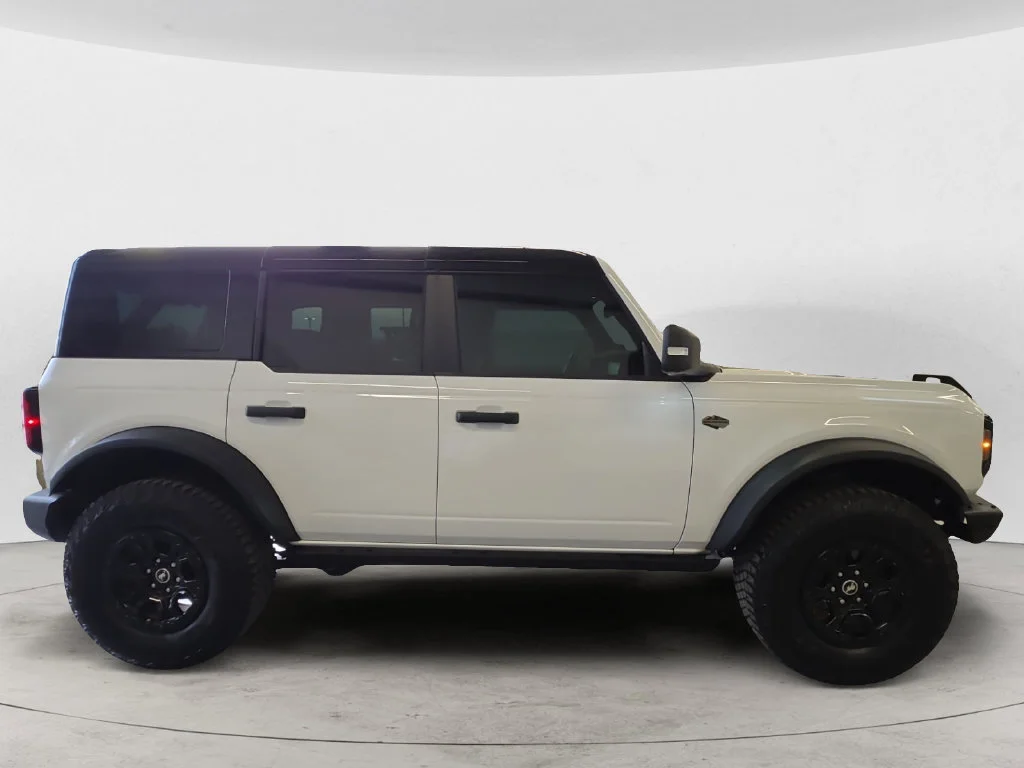 Used 2024 White Ford Wildtrak image 4