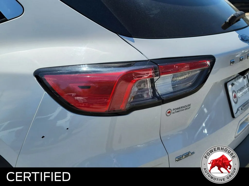 Used 2022 White Ford SEL image 13