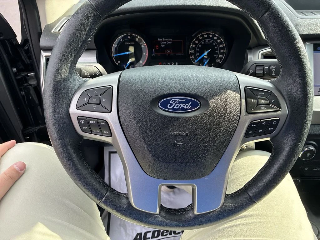 Used 2019 Gray Ford XLT image 14