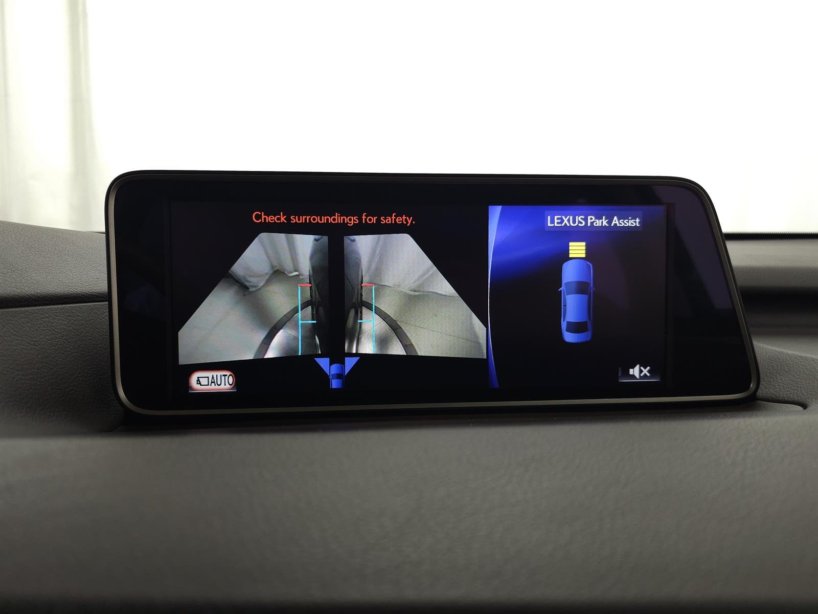 Used 2016 Black Lexus HYBRID image 27