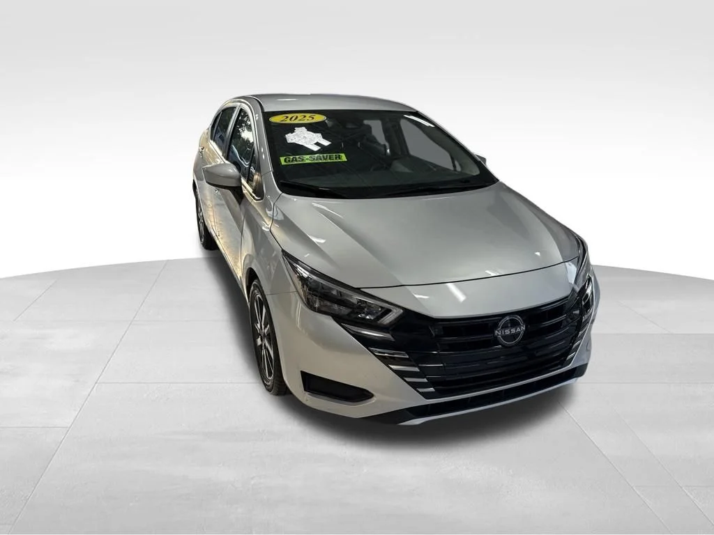 Used 2025 Silver Nissan 1.6 SV image 13