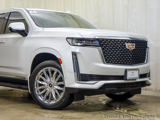 Certified Used 2022 Crystal White Tricoat Cadillac Premium Luxury image 5