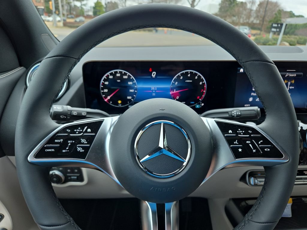 Certified Used 2026 Red Mercedes-Benz GLA 250 image 22