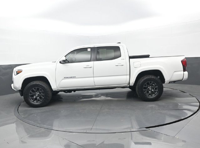 Used 2023 Ice Cap Toyota SR5 image 23