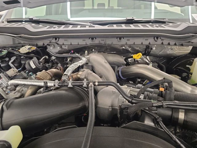 New 2026 Glacier Gray Metallic Tri-Coat Ford F-250® Lariat® image 45