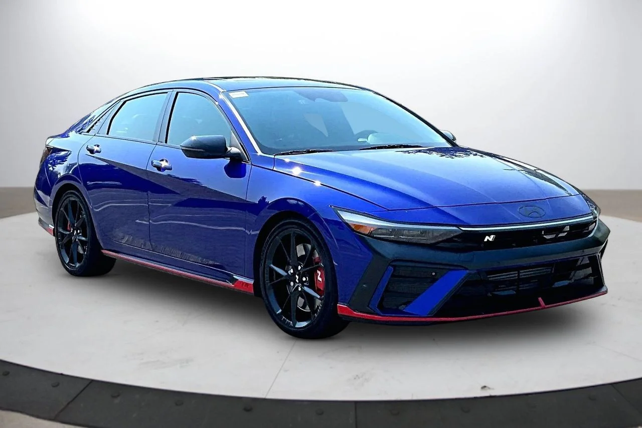 Used 2025 Blue Hyundai Base image 2