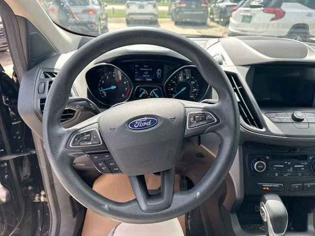Used 2019 Black Ford SE image 14
