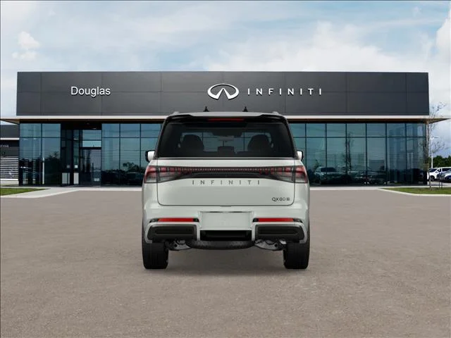 New 2026 2T RADIANT WHIT INFINITI Autograph 4WD image 2