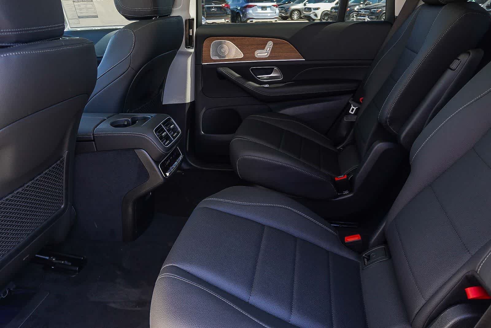 New 2026 Polar White Mercedes-Benz GLS 450 image 21