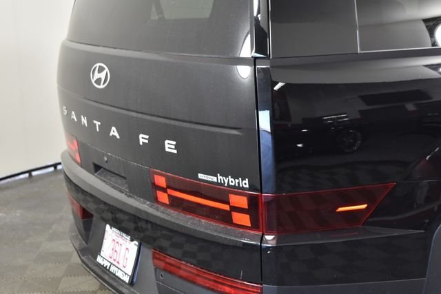 Used 2026 Black Hyundai SE image 5