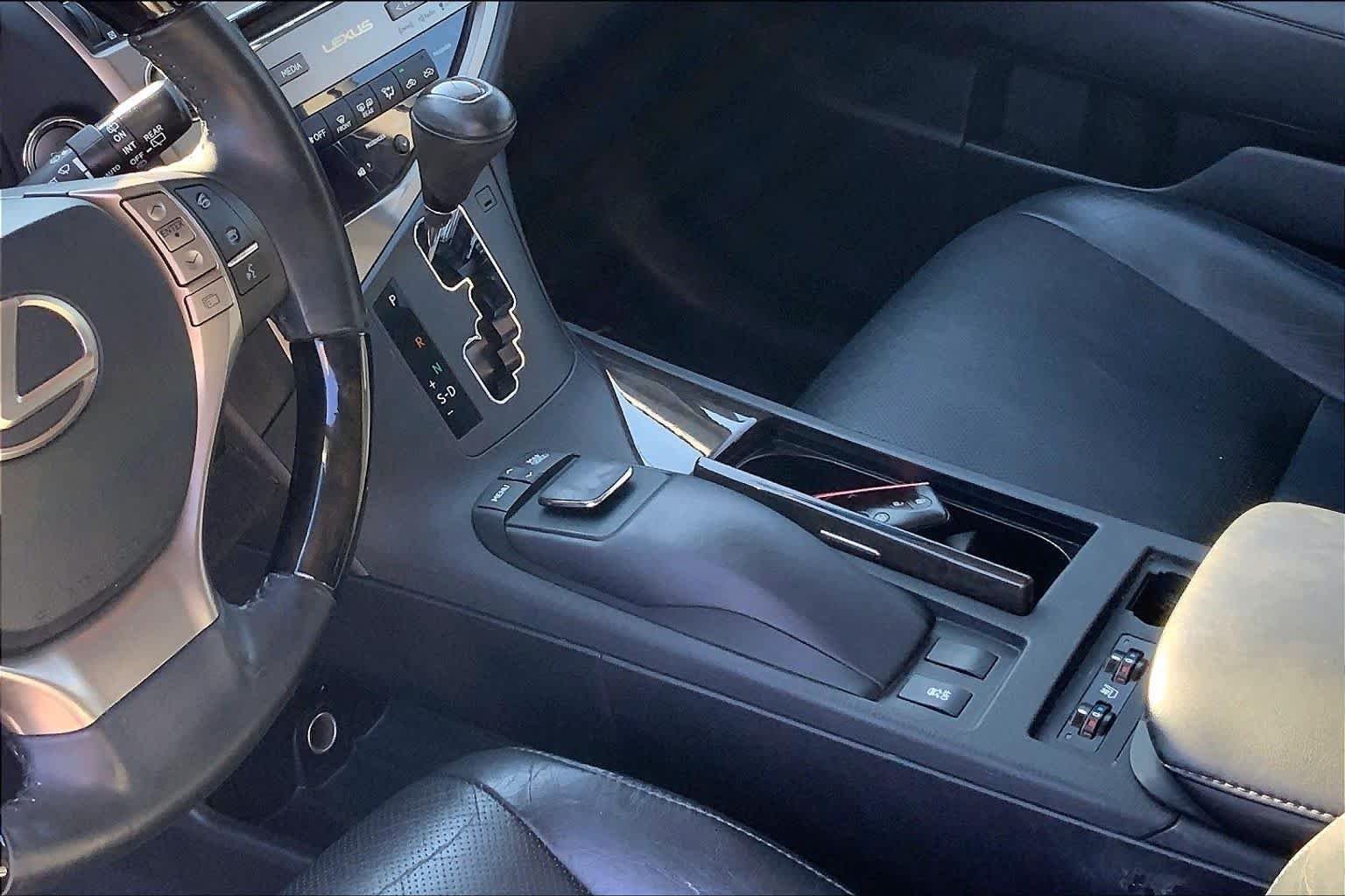 Used 2014 Obsidian Lexus  image 16