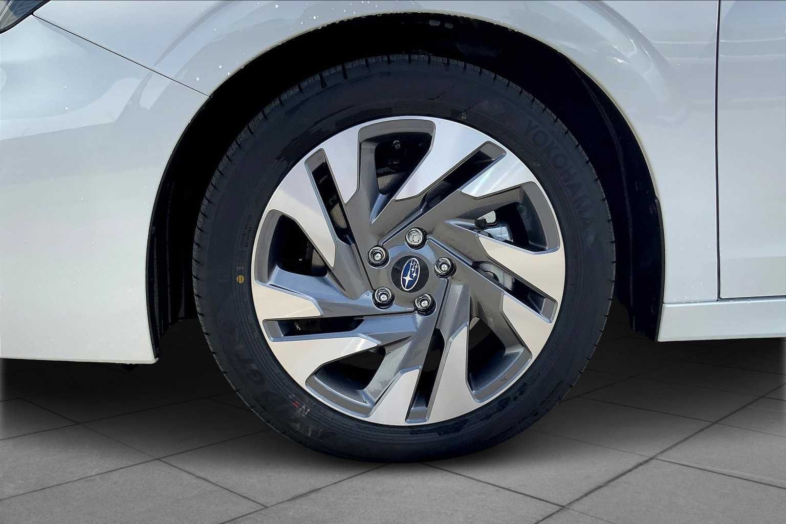 2025 Subaru Legacy Limited - Photo 11