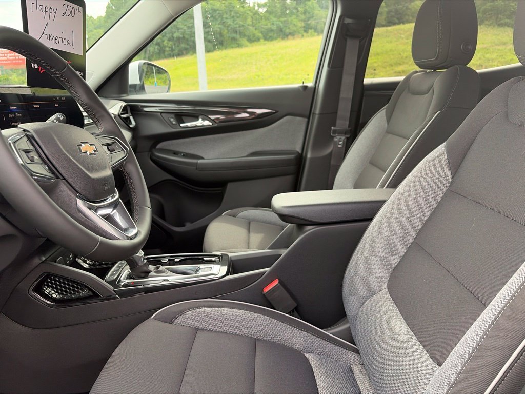 2026 Chevrolet Trailblazer LT - Photo 13
