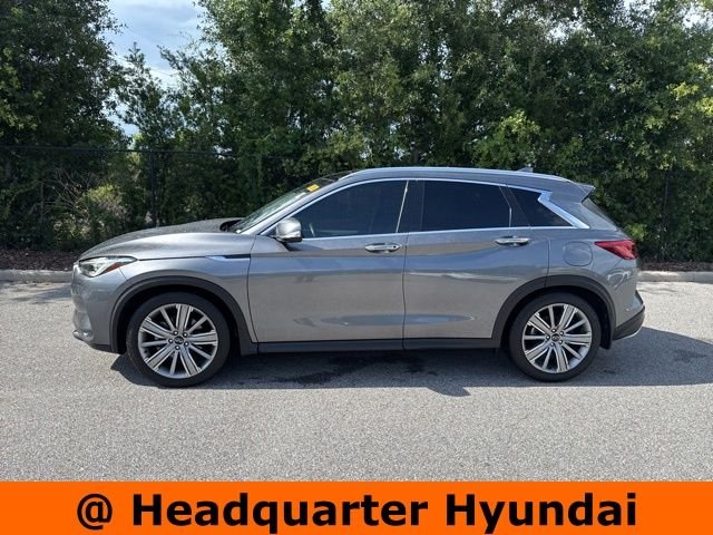 Used 2021 Gray INFINITI Sensory image 2