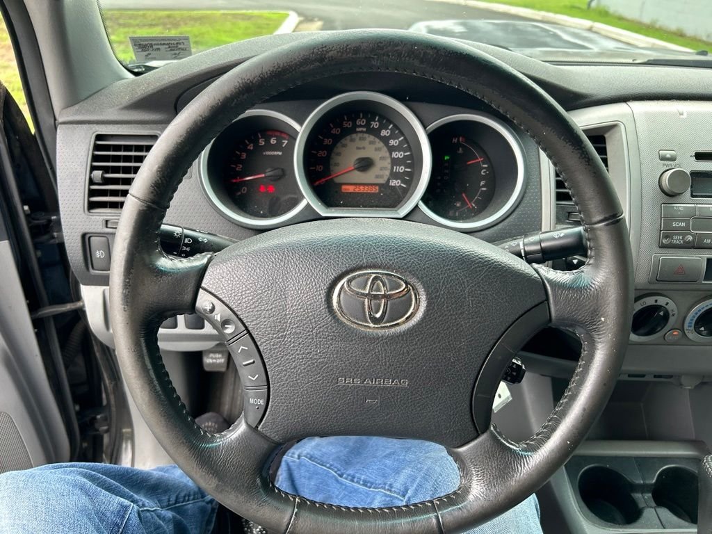 Used 2010 Black Toyota Base image 13