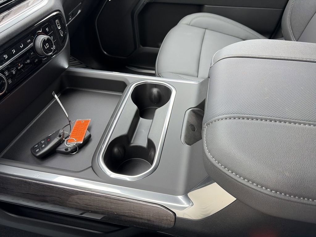 2026 Chevrolet Silverado 3500 HD LTZ - Photo 20