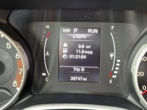 Used 2020 Gray Jeep Latitude image 20