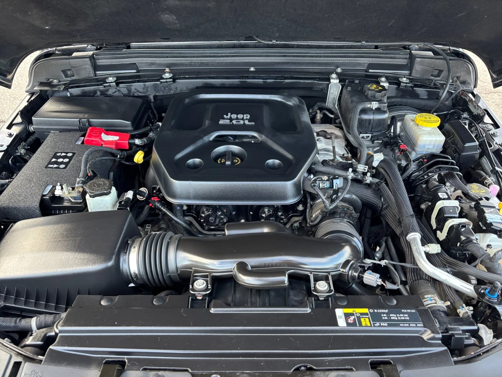 Used 2018 Black Jeep Sahara image 20