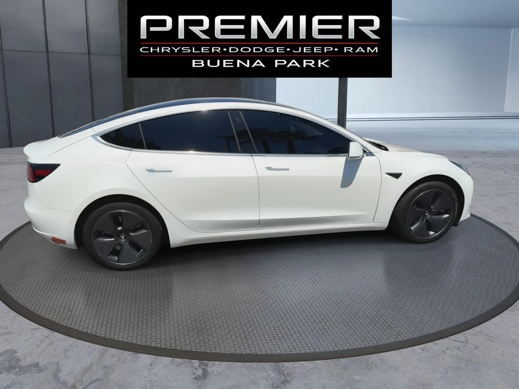 Used 2019 White Tesla Standard Range Plus image 9