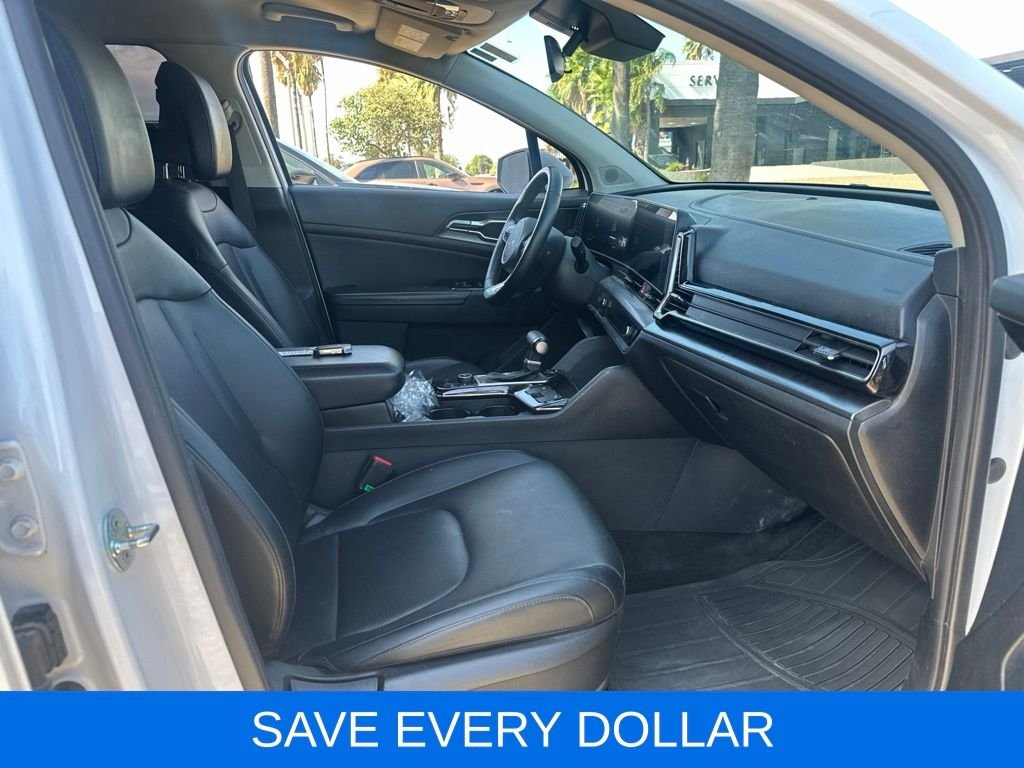 Used 2023 White Kia EX image 14
